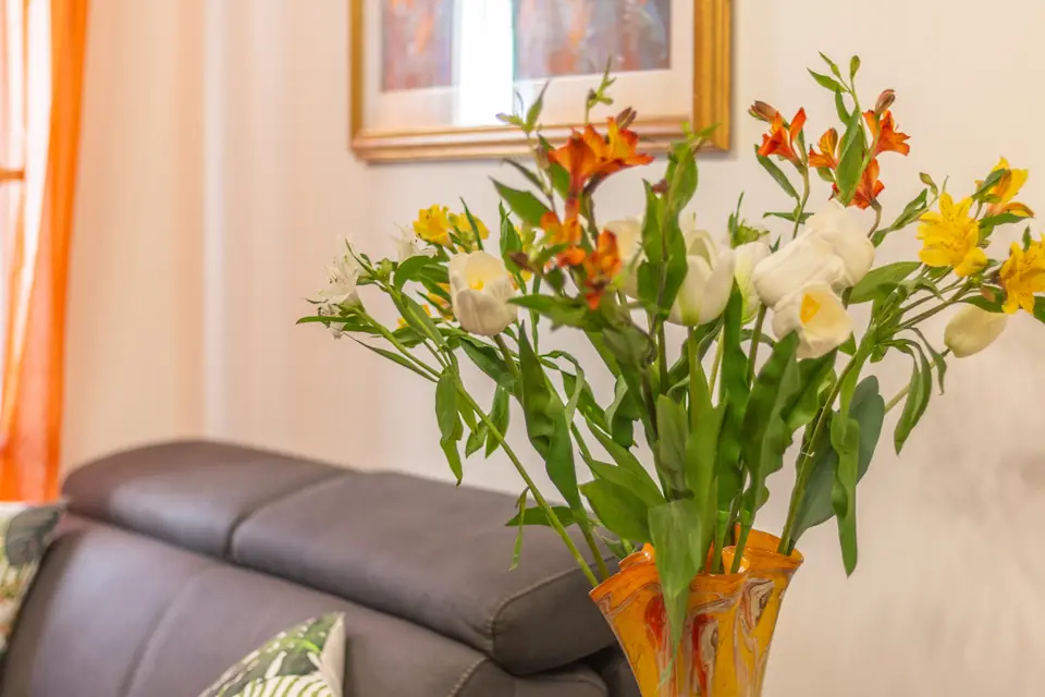 Fresh flowers in the living room