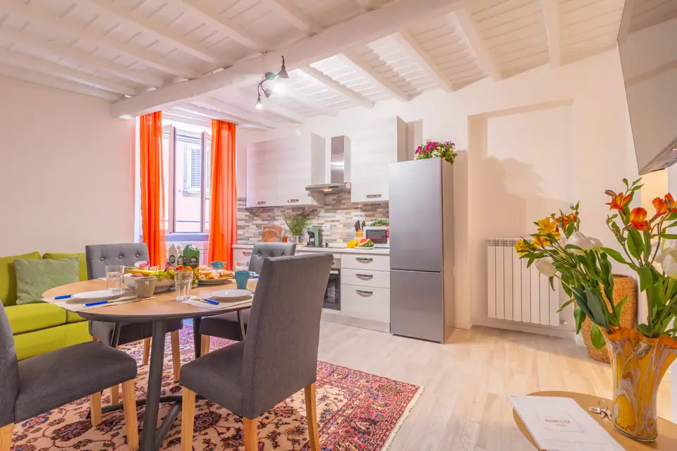 Zona pranzo e cucina